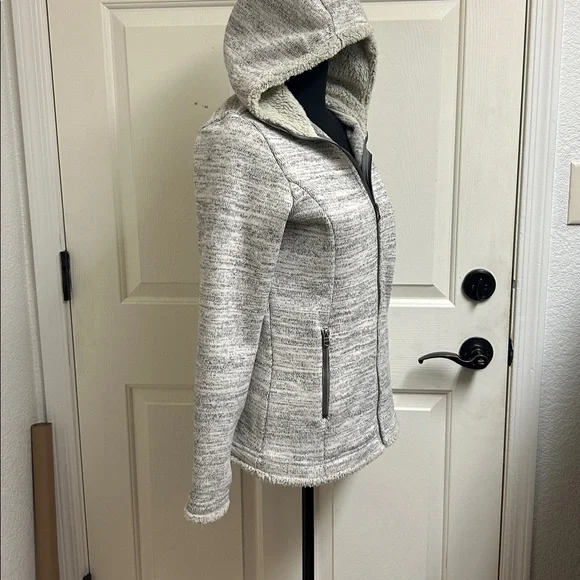 Kuhl Ascendyr Hooded Fleece Jacket with Pockets , Size XS, Ash gray, EUC - Picture 5 of 10